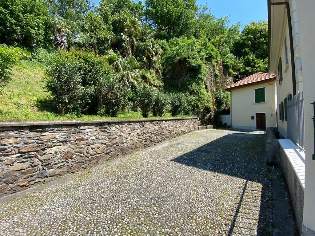 Casa L'Arbi Villa Pino Lago Maggiore 0*,  Olaszország